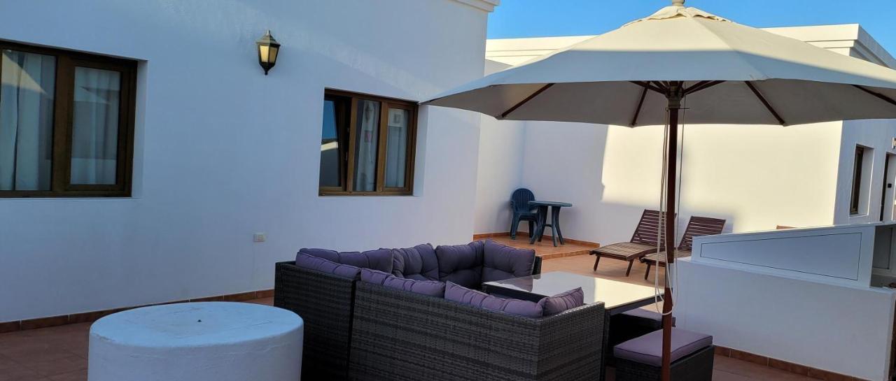 Apartamentos Flor Tres Caleta de Sebo Bagian luar foto