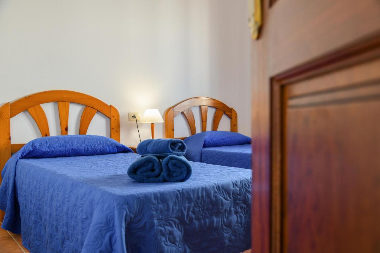 Apartamentos Flor Tres Caleta de Sebo Bagian luar foto